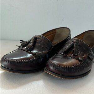 Bass dark Brown Leather Loafers with Tassel Details 11EE
